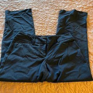 New York & Company slacks, size 8P.